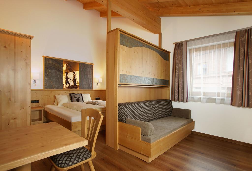 Haus Hintertux Hotel Quarto foto